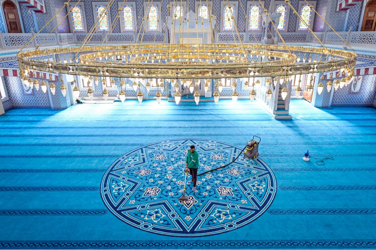 Mersin’de Ramazan öncesi yoğun temizlik mesaisi